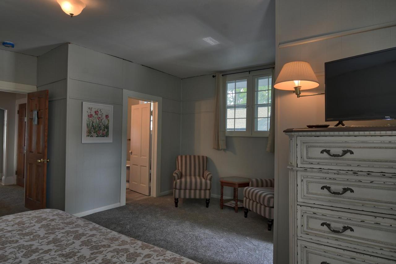House Bed & Breakfast Charlevoix