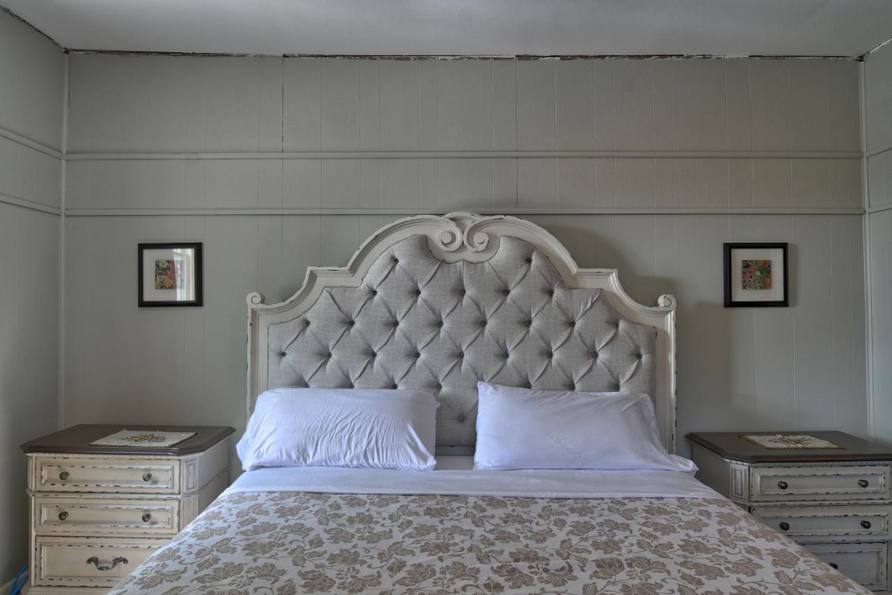 Bed & Breakfast House 3*